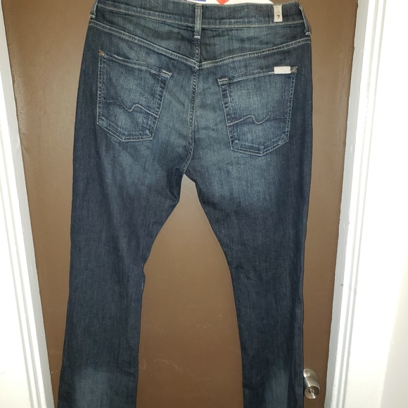 Jeans - Picture 3 of 4